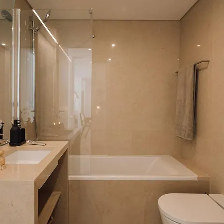 Tarquinia - 1 Bedroom And Parking In Alvalade *