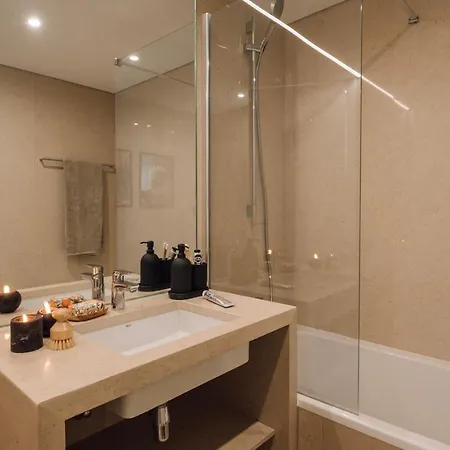 Appartement Tarquinia - 1 Bedroom And Parking In Alvalade *