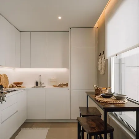 Tarquinia - 1 Bedroom And Parking In Alvalade *